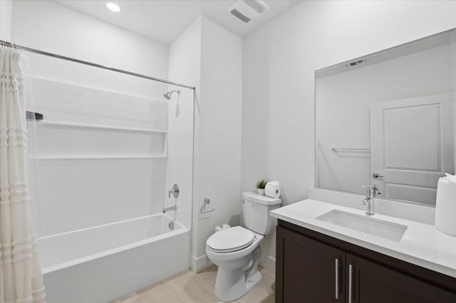 6382 Dove Avenue, Dublin, CA 94568