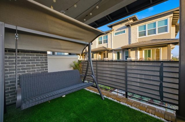 6382 Dove Avenue, Dublin, CA 94568