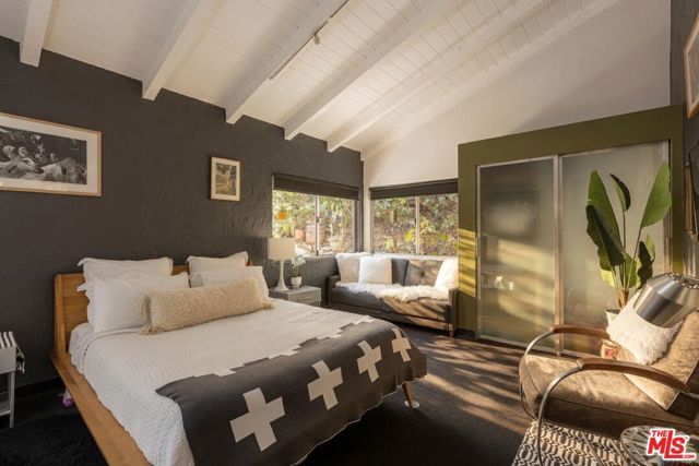 8147 Mulholland Terrace, Los Angeles, CA 90046