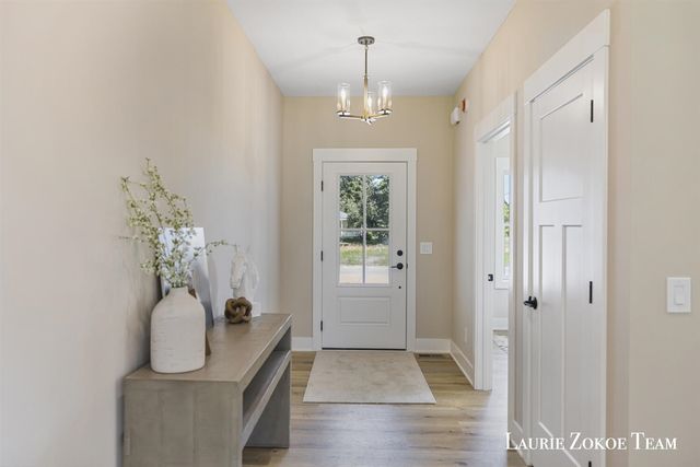 4214 Tallman Woods Drive 21, Grand Rapids, MI 49534