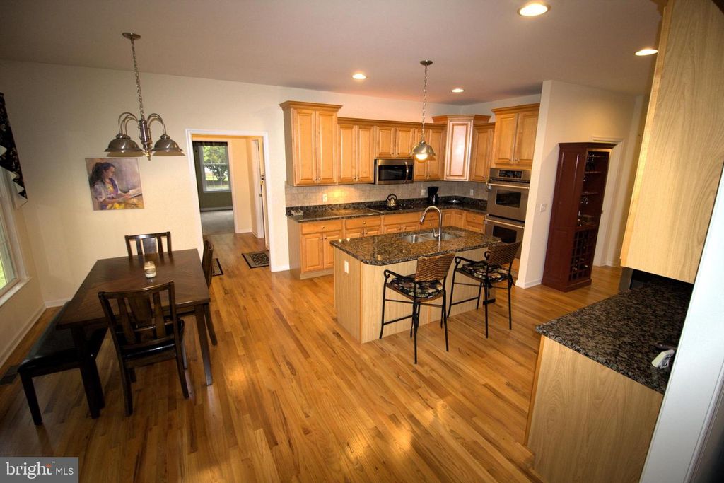 Image 28 of property listing at 25392 CLUB CIR, Quantico, MD 21856