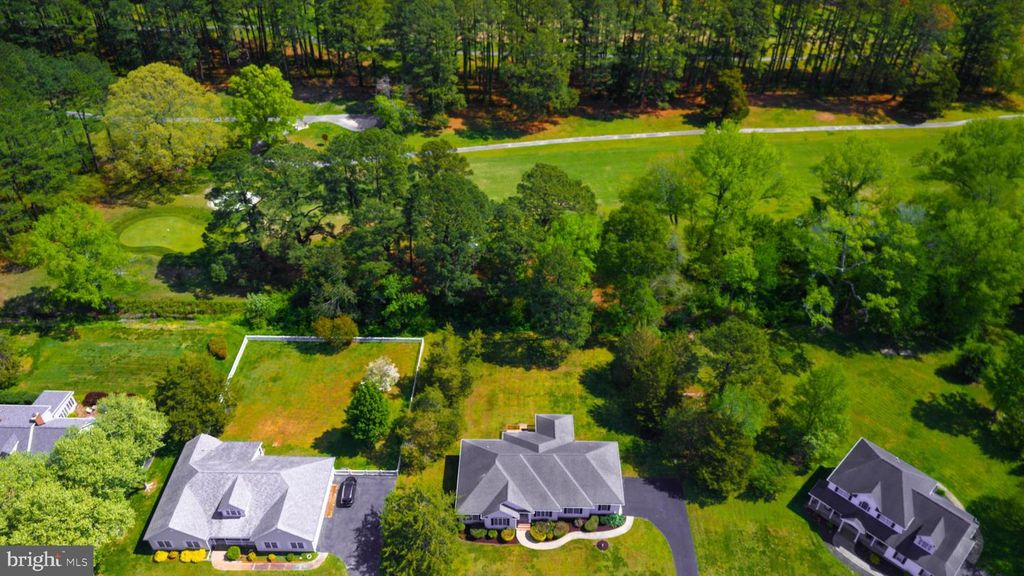 Image 44 of property listing at 25392 CLUB CIR, Quantico, MD 21856