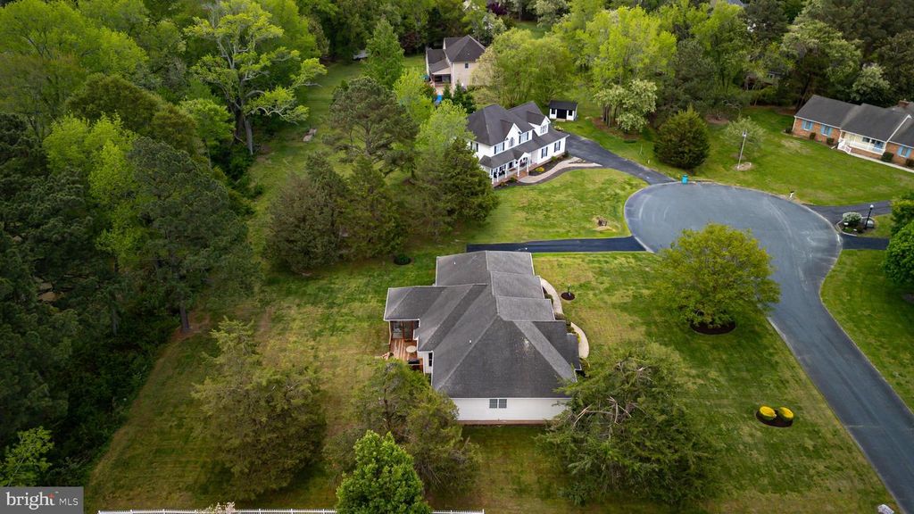 Image 49 of property listing at 25392 CLUB CIR, Quantico, MD 21856
