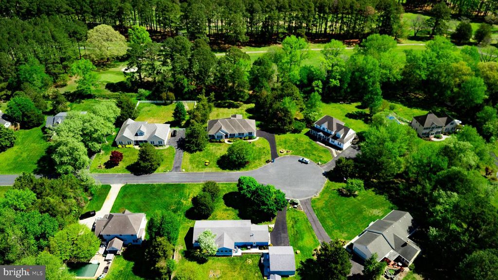 Image 54 of property listing at 25392 CLUB CIR, Quantico, MD 21856
