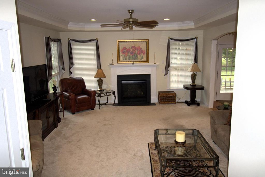 Image 7 of property listing at 25392 CLUB CIR, Quantico, MD 21856