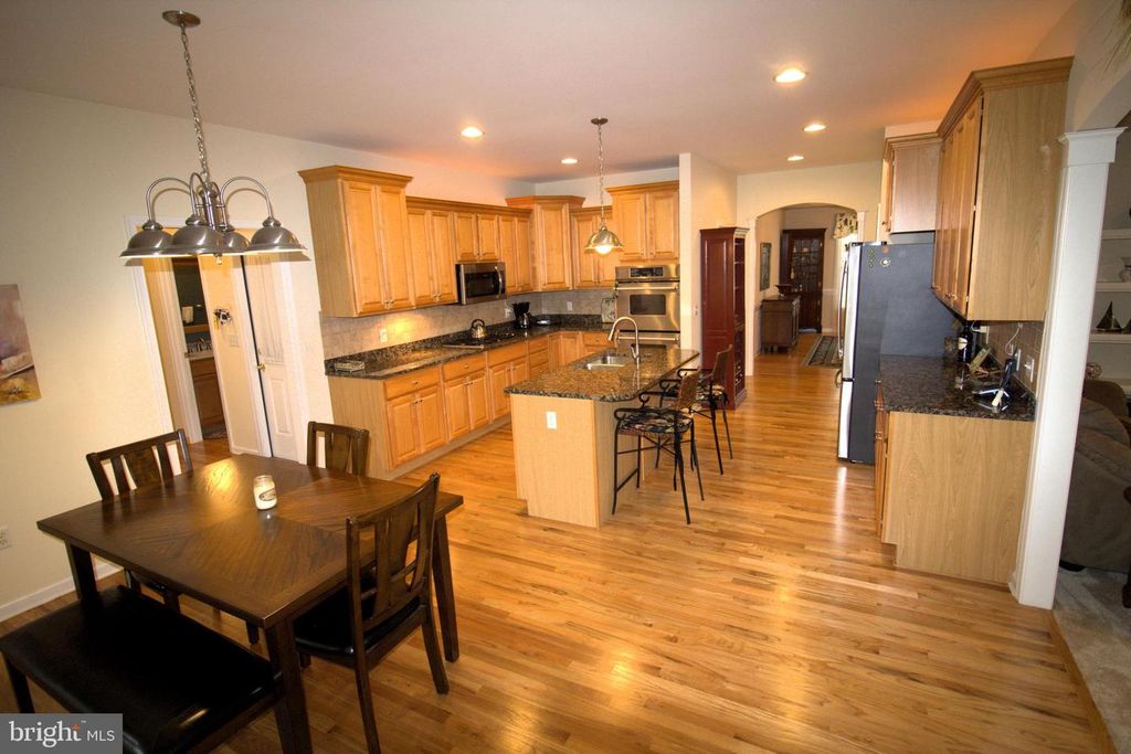 Image 9 of property listing at 25392 CLUB CIR, Quantico, MD 21856