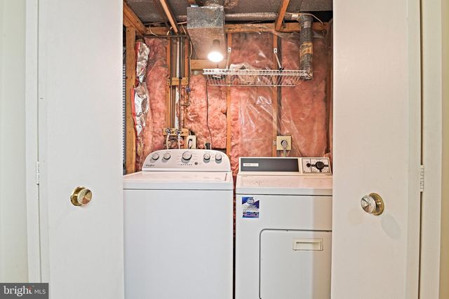 2762 STONE HOLLOW DR, Vienna, VA 22180