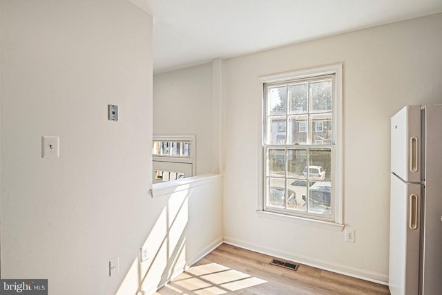 2762 STONE HOLLOW DR, Vienna, VA 22180