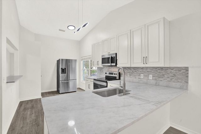 1712 ELK SPRING DRIVE, Brandon, FL 33511