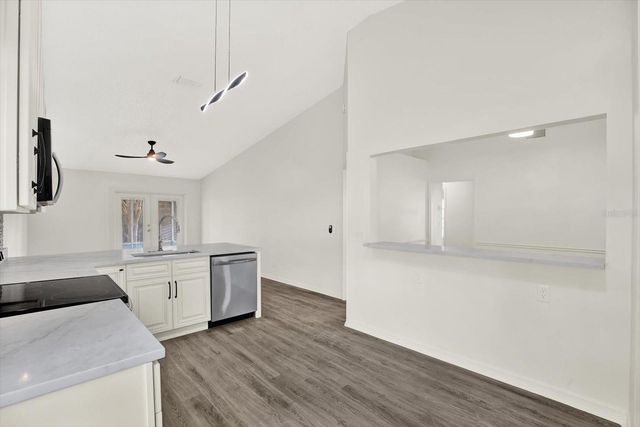 1712 ELK SPRING DRIVE, Brandon, FL 33511