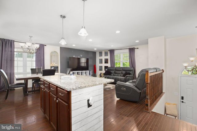 317 12TH ST, Colonial Beach, VA 22443
