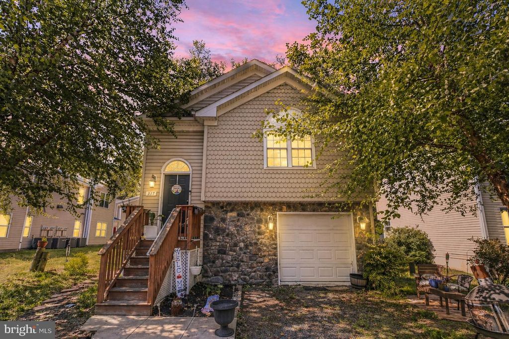 317 12TH ST, Colonial Beach, VA 22443