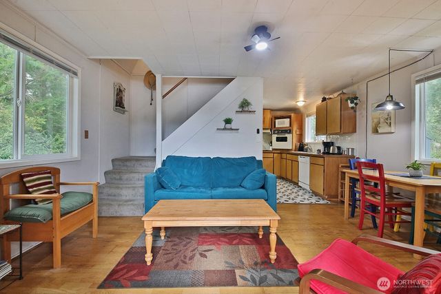 5265 Lakeside Drive, Langley, WA 98260