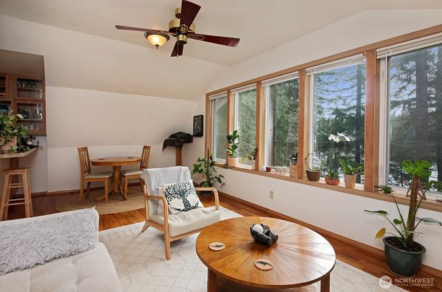 5265 Lakeside Drive, Langley, WA 98260