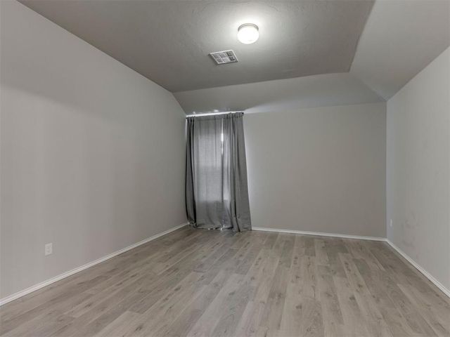 1832 Sloane Drive, Oklahoma City, OK 73127