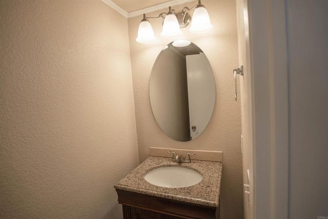 33029 Rossman Circle, Temecula, CA 92592
