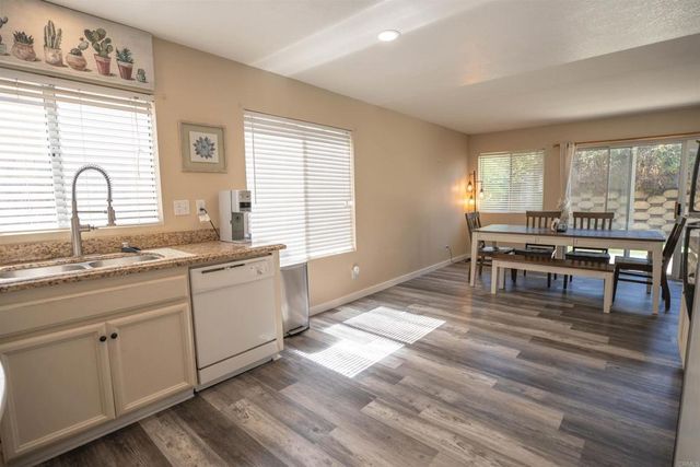 33029 Rossman Circle, Temecula, CA 92592