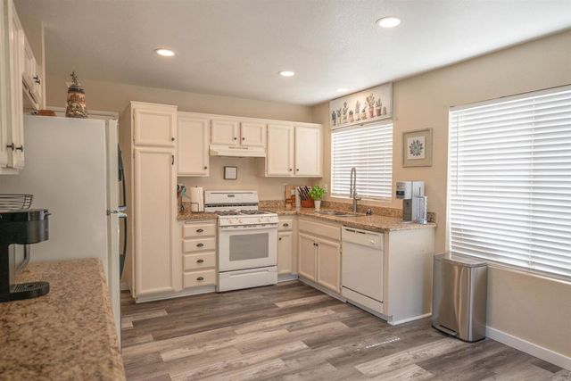 33029 Rossman Circle, Temecula, CA 92592
