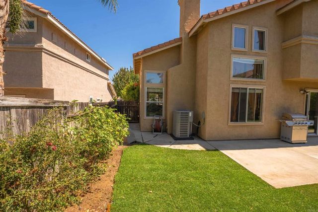 33029 Rossman Circle, Temecula, CA 92592