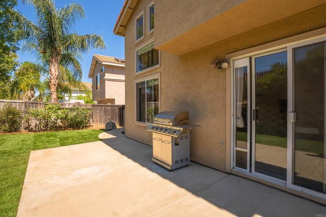 33029 Rossman Circle, Temecula, CA 92592