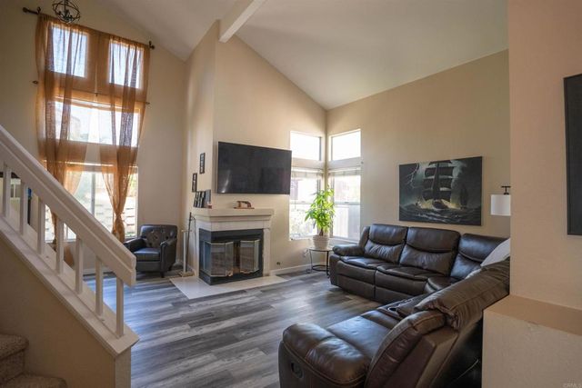 33029 Rossman Circle, Temecula, CA 92592