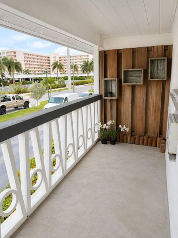 510 Lake Shore Drive 29, Lake Park, FL 33403