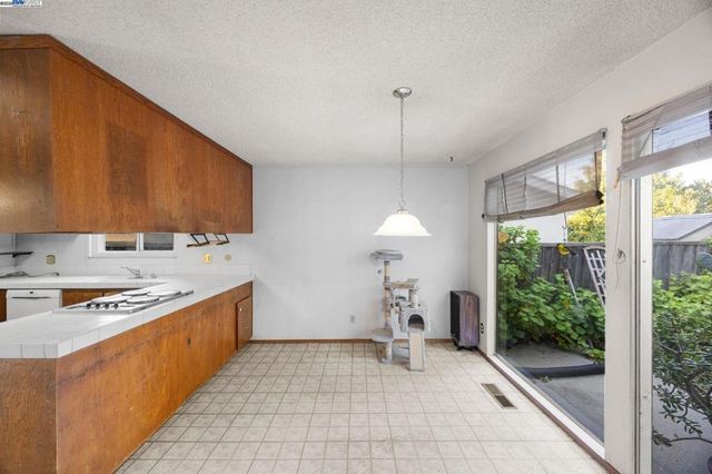 35492 Purcell Pl, Fremont, CA 94536