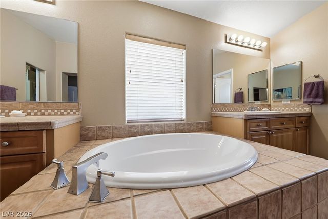 652 Doubleshot Lane, Henderson, NV 89052