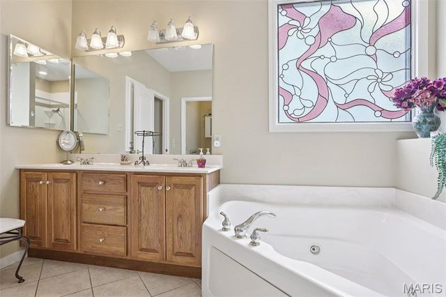 319 Seahawk Drive S, Lake St Louis, MO 63367