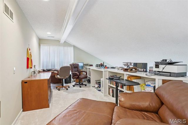 319 Seahawk Drive S, Lake St Louis, MO 63367