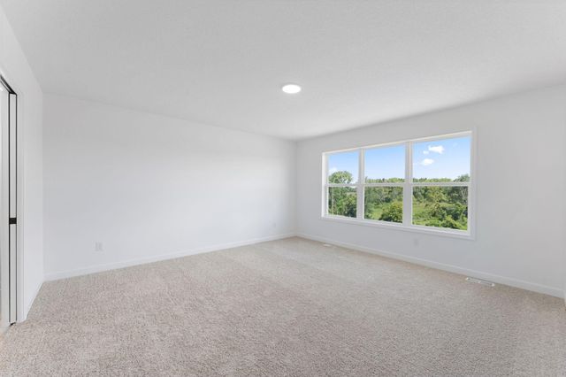 1086 Achilles Drive, Rosemount, MN 55068