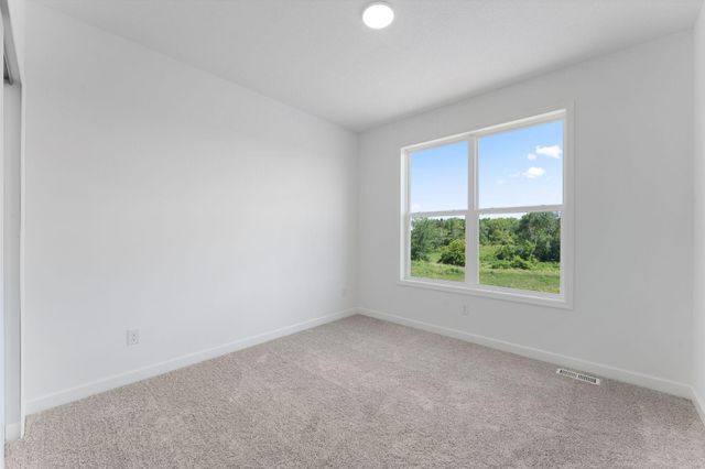 1086 Achilles Drive, Rosemount, MN 55068