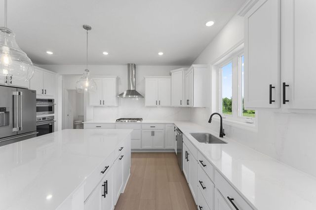 1086 Achilles Drive, Rosemount, MN 55068