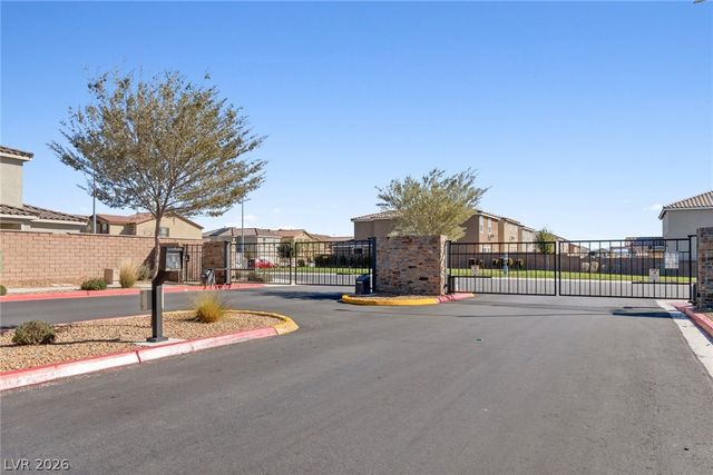 6929 Toll Mountain Street, North Las Vegas, NV 89086