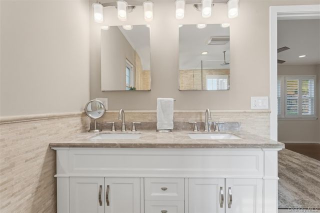 110 Tappan Landing Road, Tarrytown, NY 10591