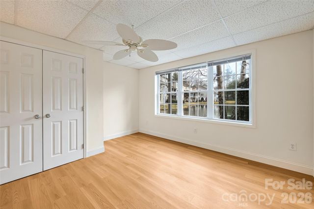 30 Grist Mill Drive, Hendersonville, NC 28739