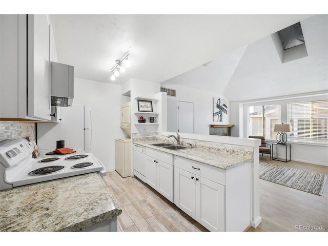 10212 W 80th Dr D, Arvada, CO 80005