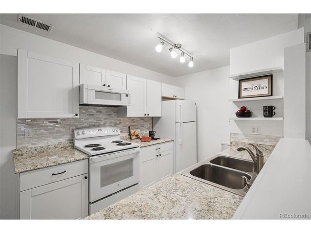 10212 W 80th Dr D, Arvada, CO 80005