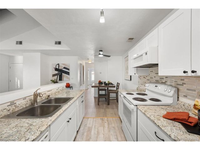 10212 W 80th Dr D, Arvada, CO 80005