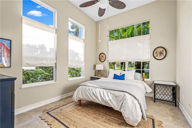 4207 Diamond Square, Vero Beach, FL 32967