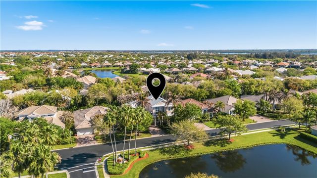 4207 Diamond Square, Vero Beach, FL 32967