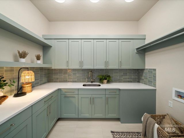 5053 W Braveheart St, Eagle, ID 83616