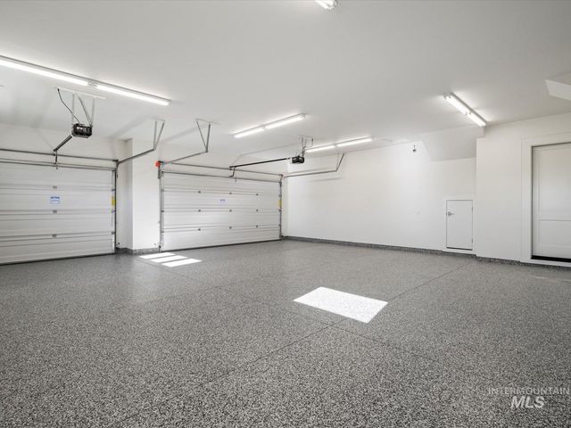 5053 W Braveheart St, Eagle, ID 83616