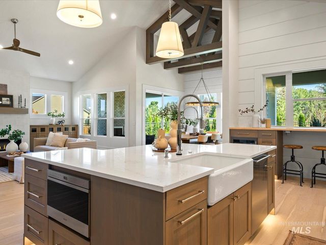 5053 W Braveheart St, Eagle, ID 83616