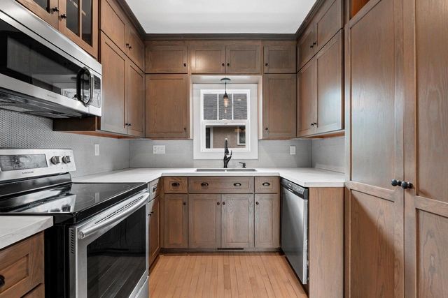622 N SAMPSON STREET, Appleton, WI 54911