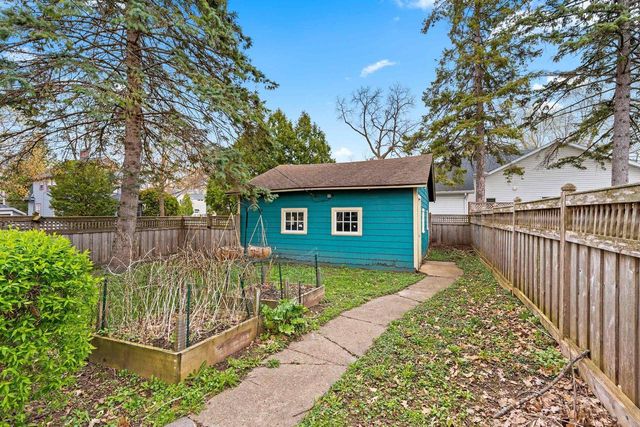 622 N SAMPSON STREET, Appleton, WI 54911
