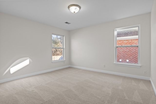 7020 Bridgeport Dr, Nashville, TN 37221