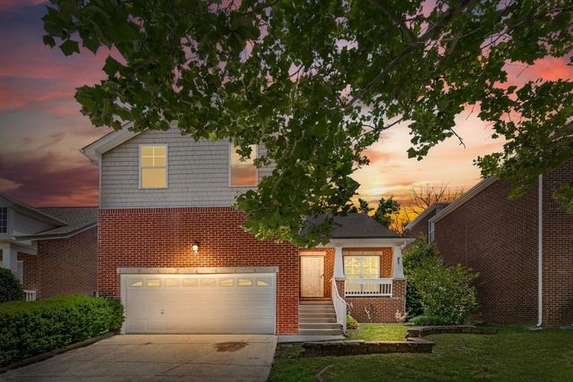 7020 Bridgeport Dr, Nashville, TN 37221