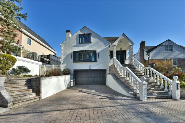 85-35 Midland Parkway, Jamaica Estates, NY 11432