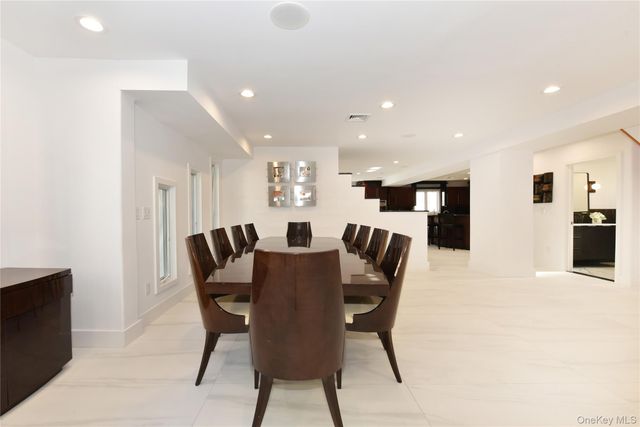 85-35 Midland Parkway, Jamaica Estates, NY 11432